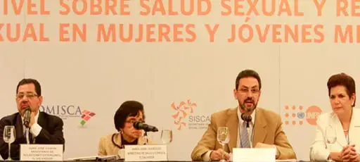 Salud Reproductiva en Migrantes: un Derecho sin Fronteras 