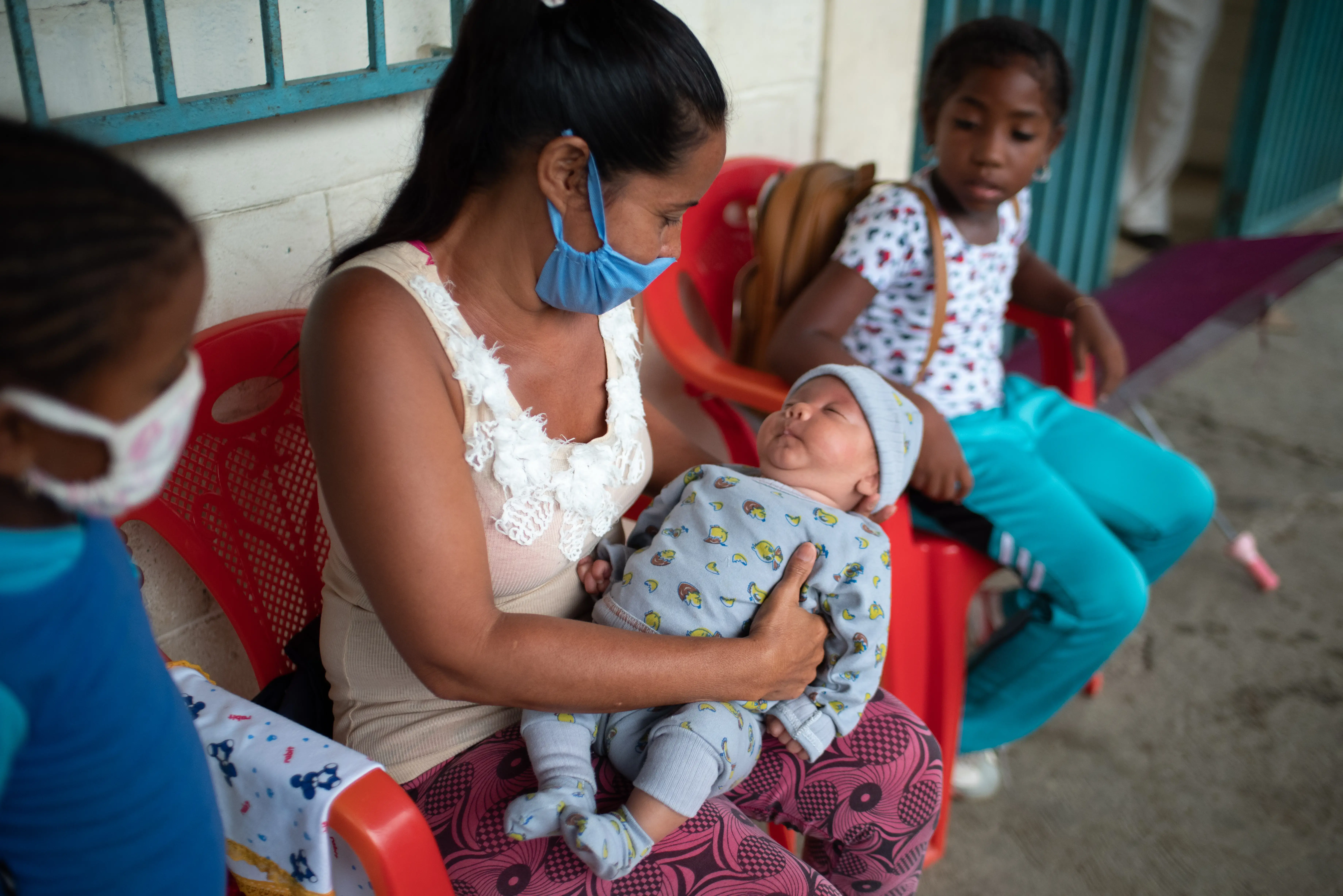 UNFPA Venezuela realiza entrega de Kits de Dignidad a mujeres privadas de libertad en el Centro de Coordinación Policial Vizcaíno ubicado en el estado Bolívar